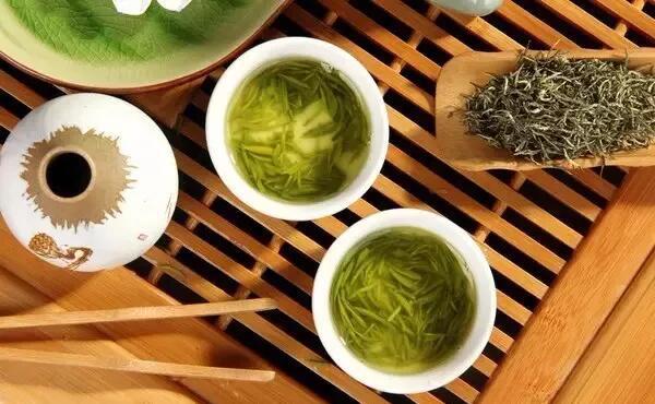 滇绿属于什么茶，怎么做成的？云南绿茶有哪些种类？